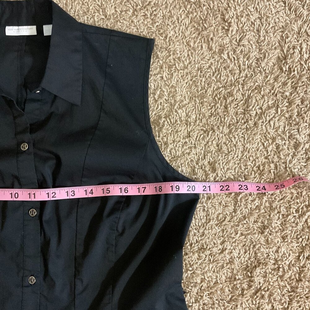 NY & Co Sleeveless Button Up Pleated A-Line Belted Shirt Dress, Black, Large - Picture 7 of 9